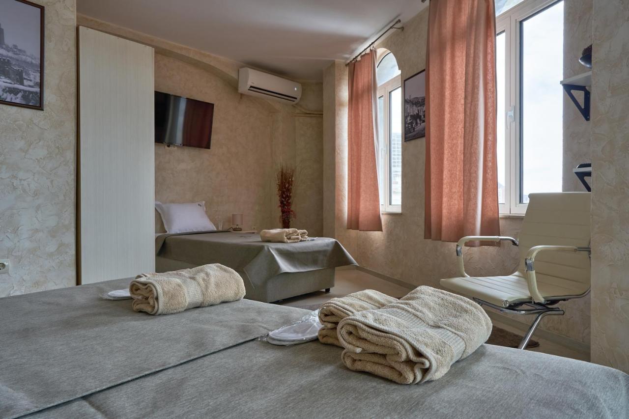 Kings View Hotel Veliko Tŭrnovo Exterior foto